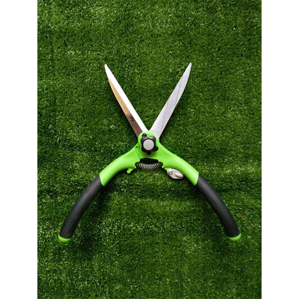 EXTRA LIGHTWEIGHT AND ERGONOMICALLY HEDGE SHEAR<br>កន្ត្រៃកាត់ស្មៅ